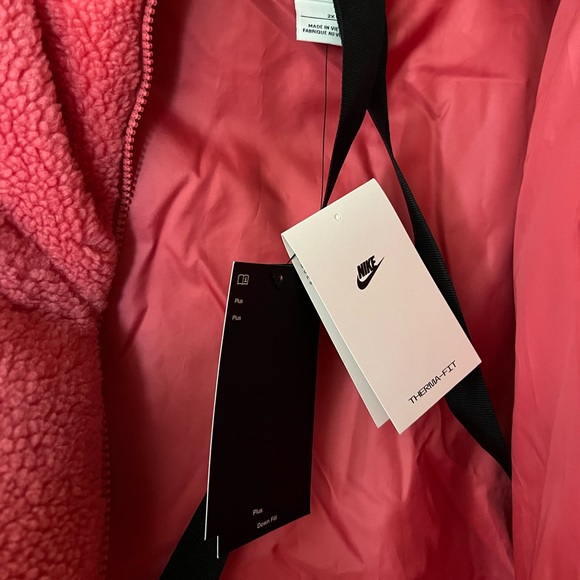 Nike THERMA-FIT City Series Sherpa Down Puffer Jacket - Picture 4 of 11